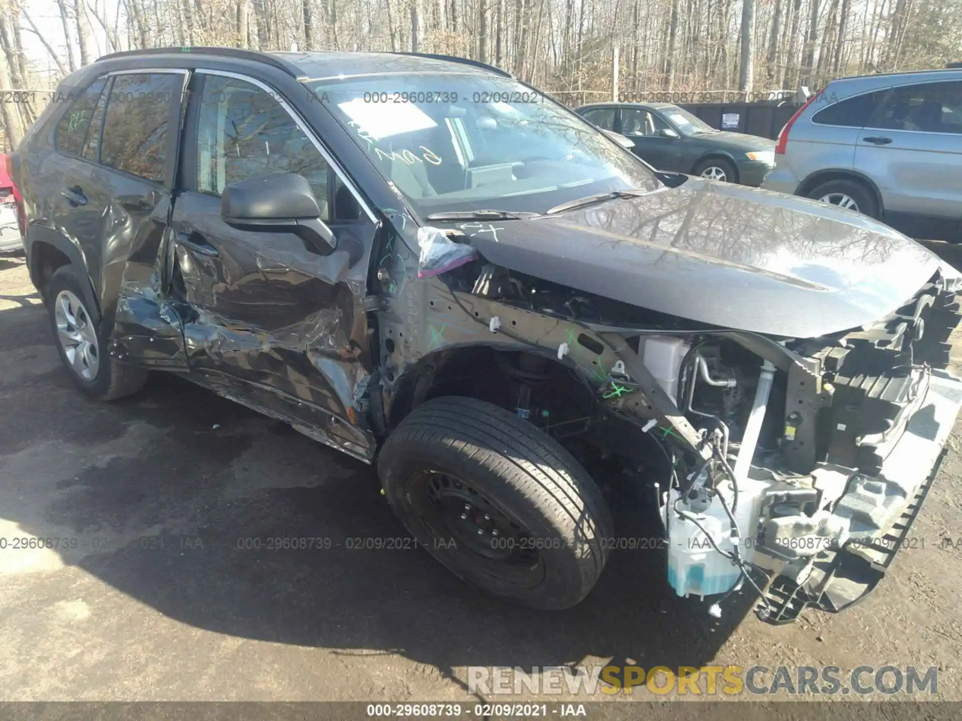 6 Photograph of a damaged car 2T3H1RFV7KW008277 TOYOTA RAV4 2019