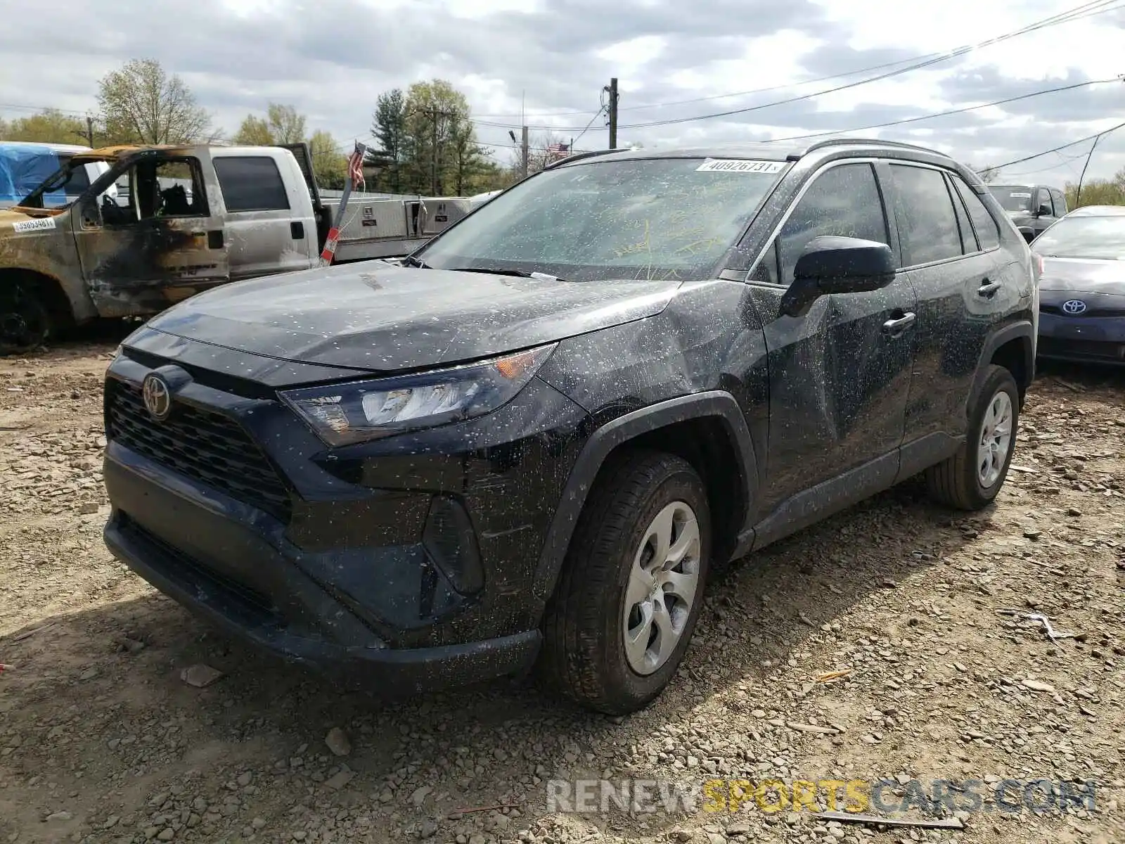 2 Photograph of a damaged car 2T3H1RFV7KW021384 TOYOTA RAV4 2019