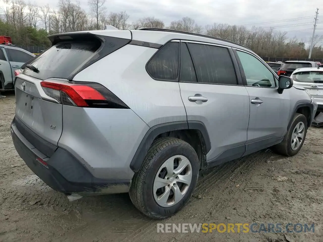 3 Photograph of a damaged car 2T3H1RFV7KW028450 TOYOTA RAV4 2019