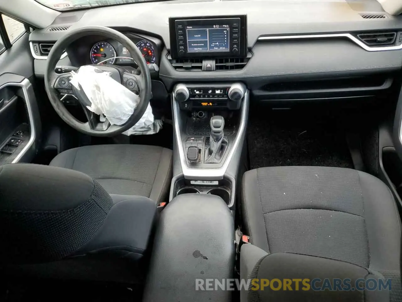 8 Photograph of a damaged car 2T3H1RFV7KW028450 TOYOTA RAV4 2019