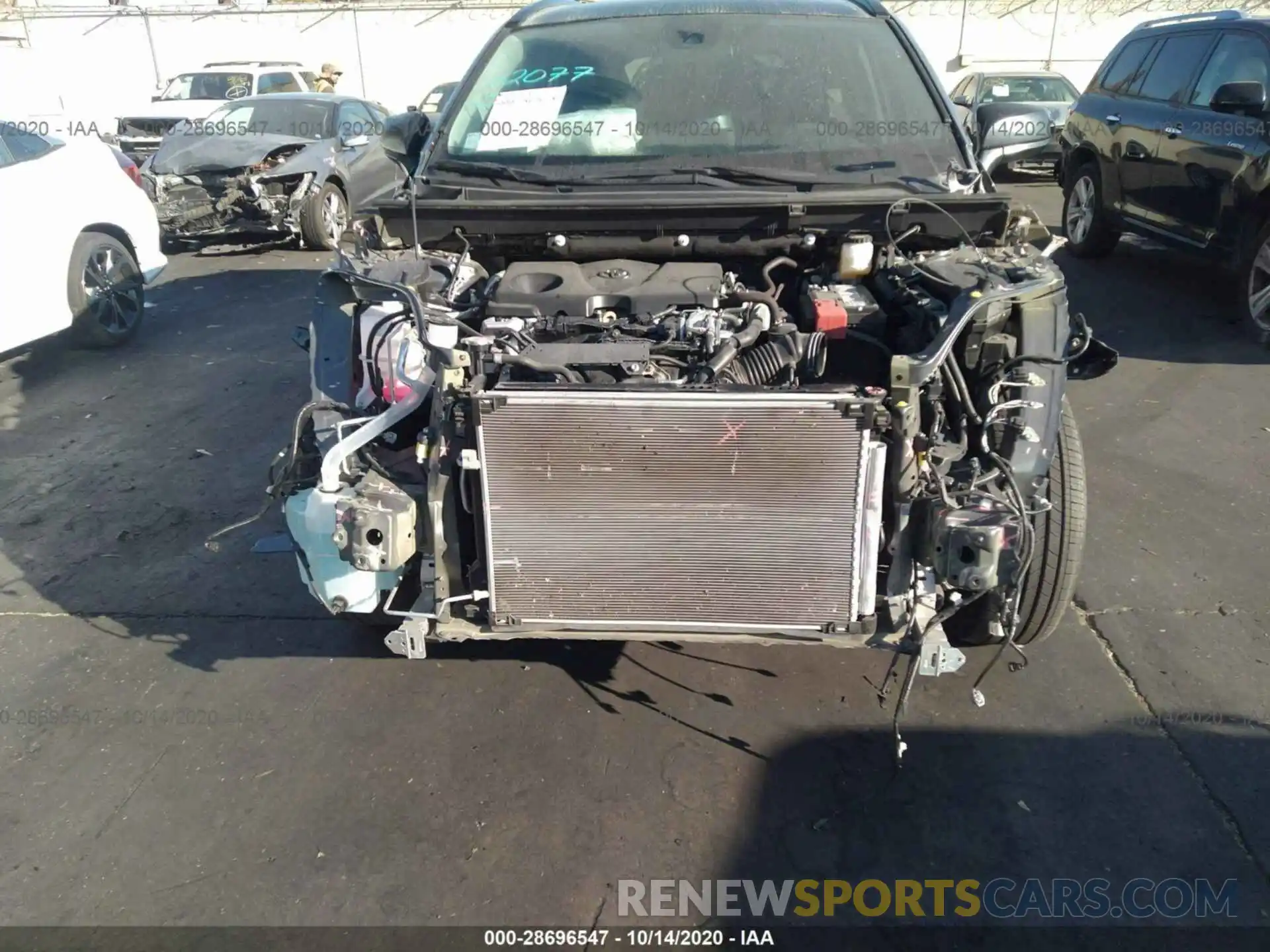 6 Photograph of a damaged car 2T3H1RFV7KW045720 TOYOTA RAV4 2019