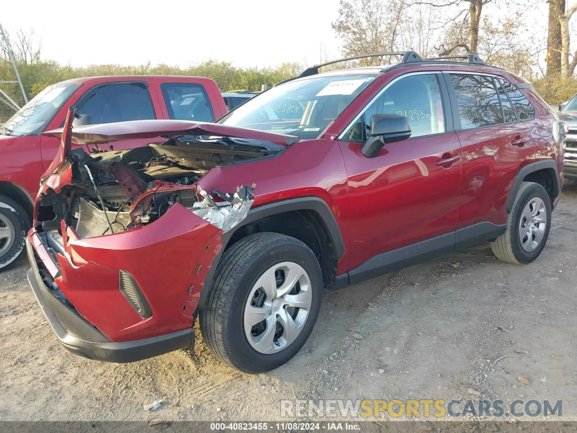 6 Photograph of a damaged car 2T3H1RFV7KW052683 TOYOTA RAV4 2019