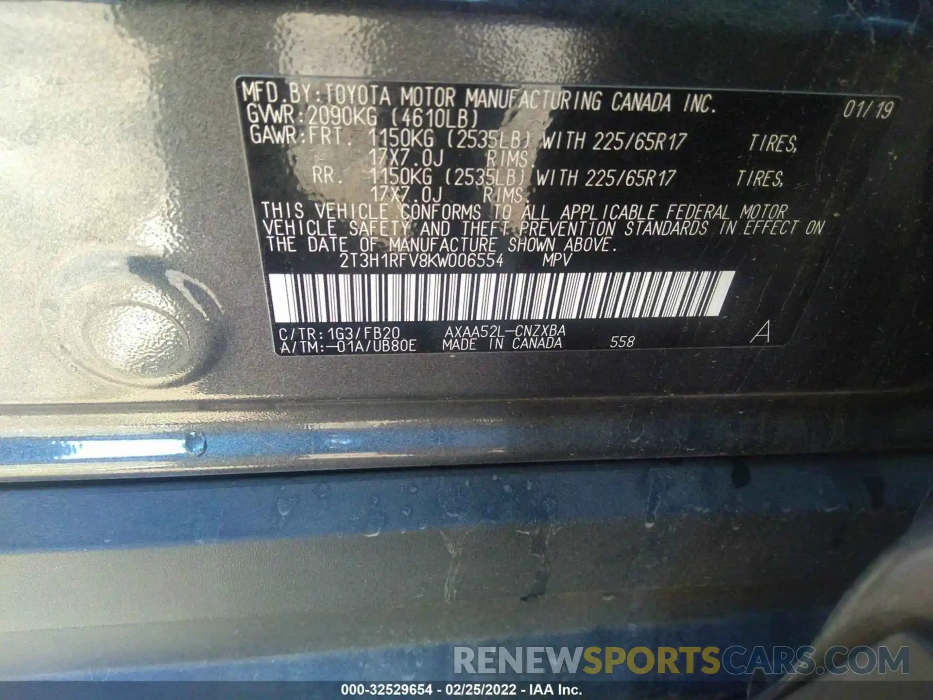 9 Photograph of a damaged car 2T3H1RFV8KW006554 TOYOTA RAV4 2019