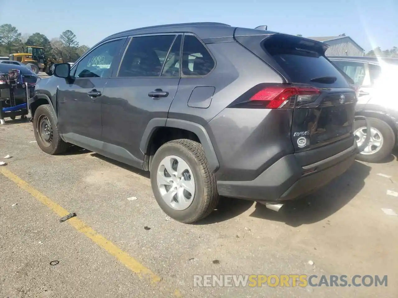 3 Photograph of a damaged car 2T3H1RFV8KW012855 TOYOTA RAV4 2019