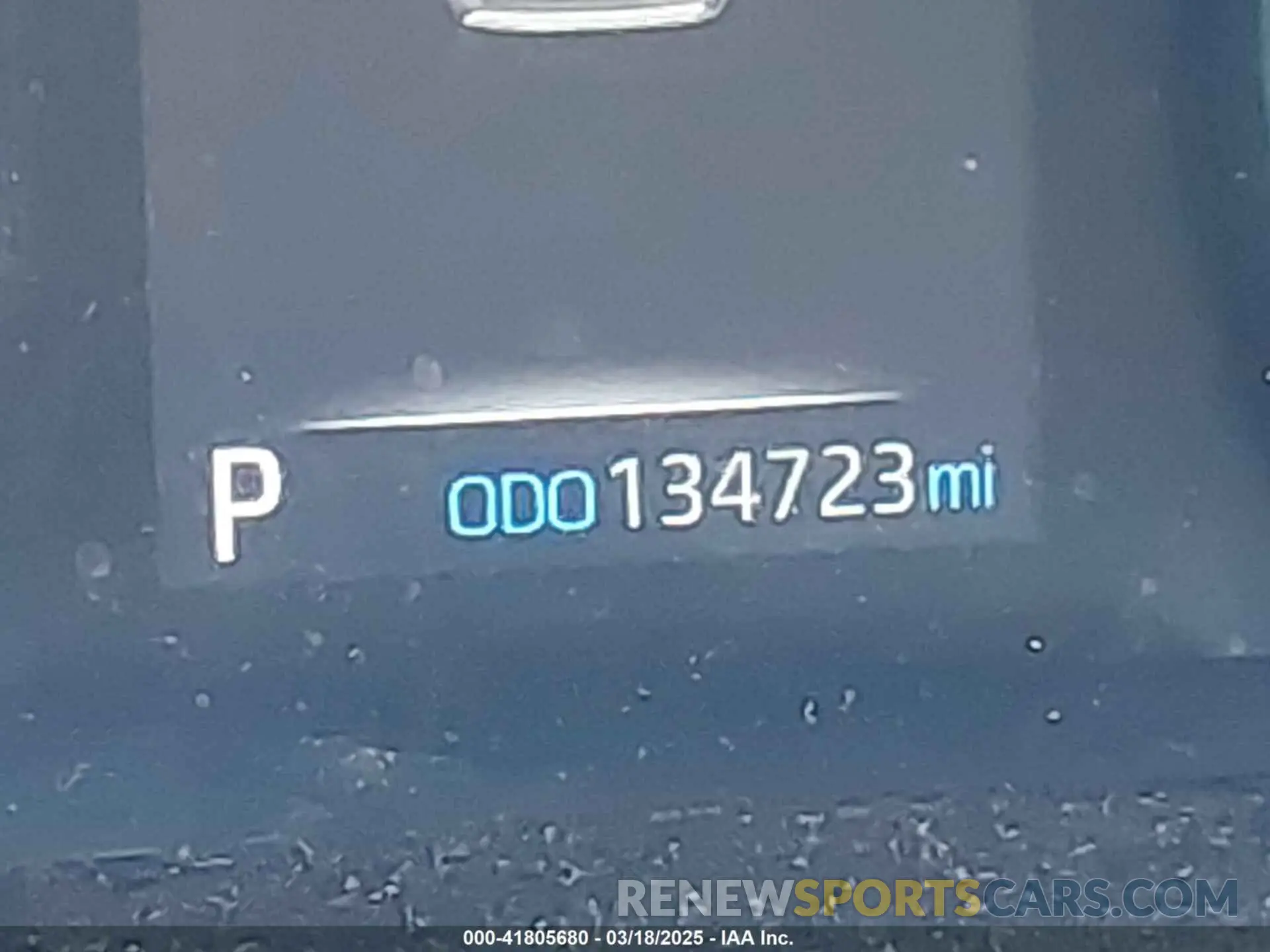 7 Photograph of a damaged car 2T3H1RFV8KW013553 TOYOTA RAV4 2019