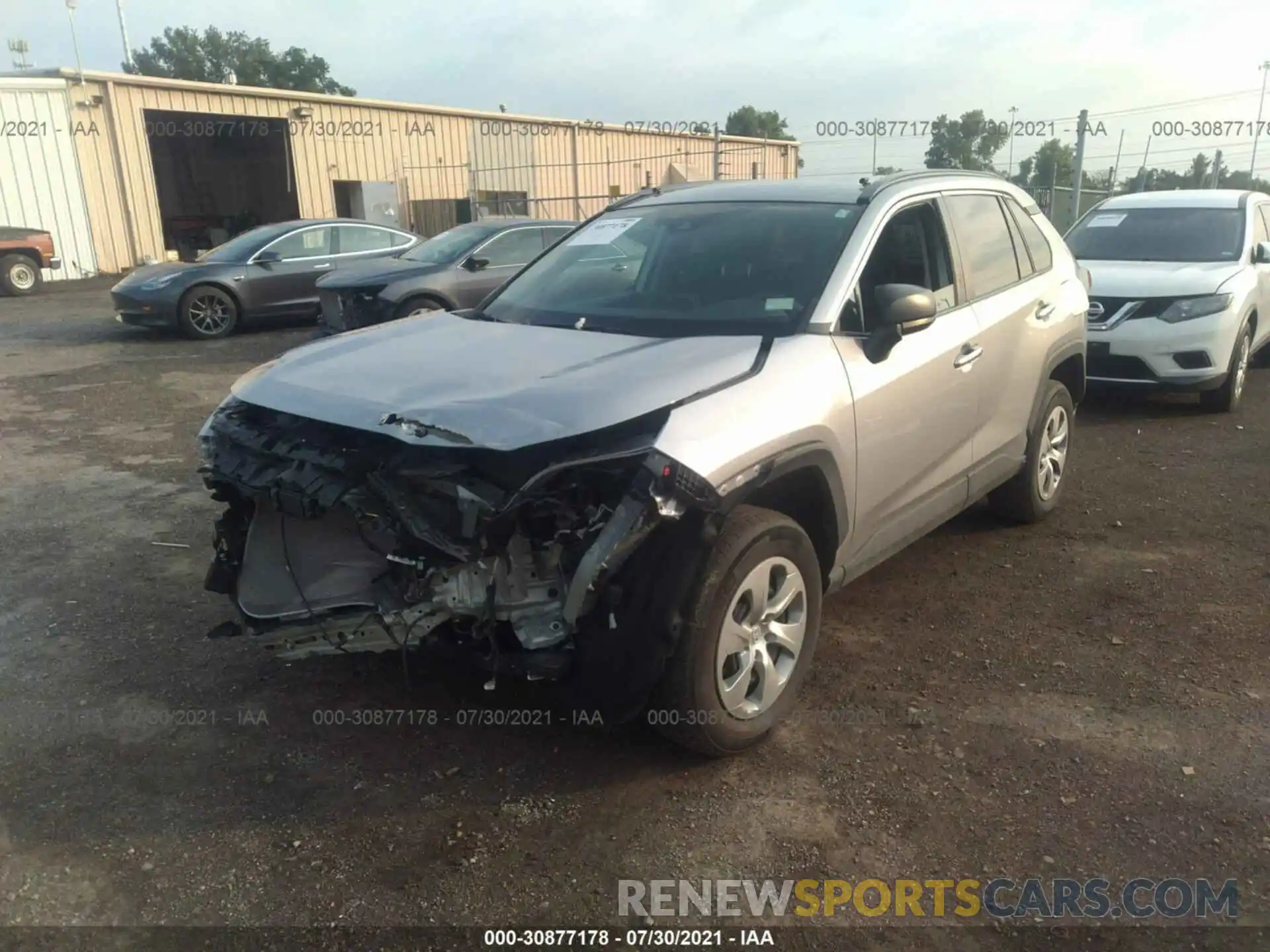 2 Photograph of a damaged car 2T3H1RFV8KW034368 TOYOTA RAV4 2019