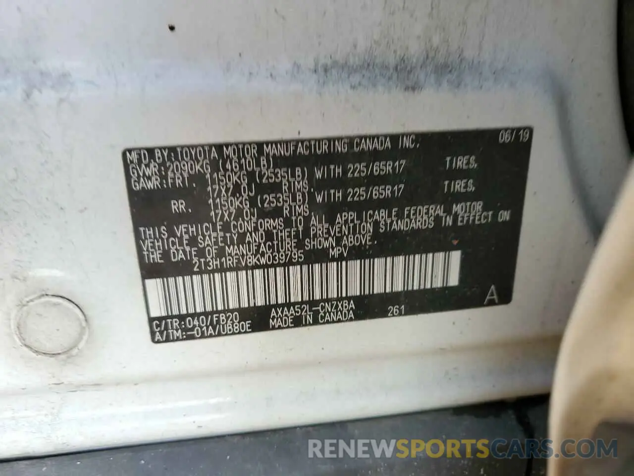 12 Photograph of a damaged car 2T3H1RFV8KW039795 TOYOTA RAV4 2019