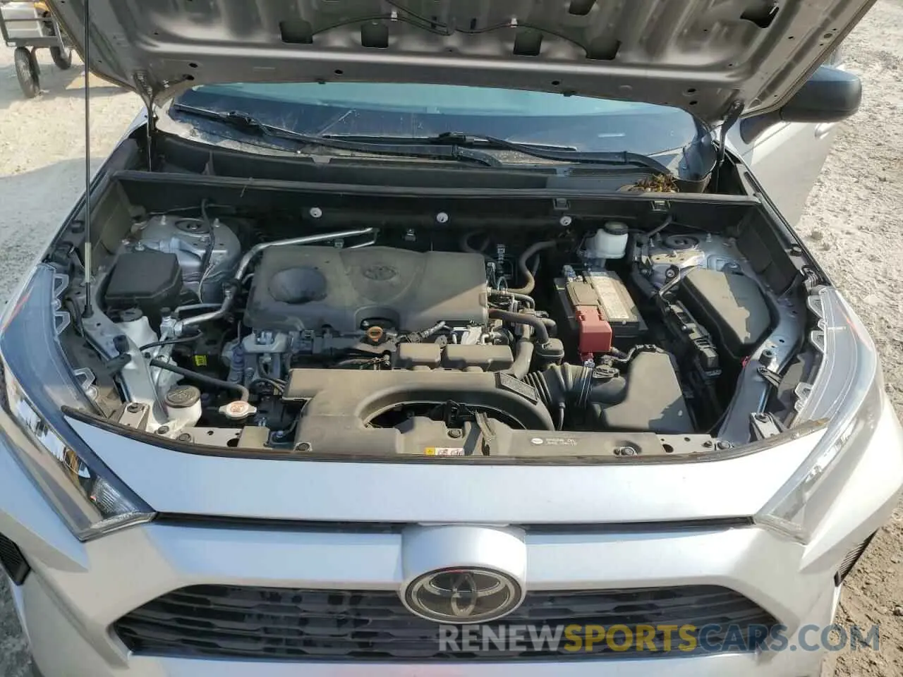 11 Photograph of a damaged car 2T3H1RFV8KW045838 TOYOTA RAV4 2019