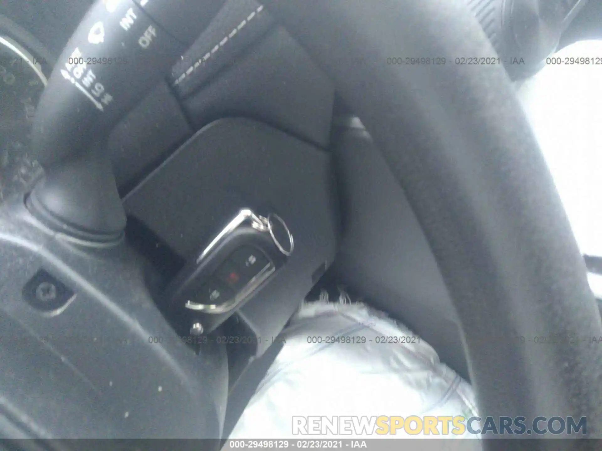 11 Photograph of a damaged car 2T3H1RFV8KW046052 TOYOTA RAV4 2019