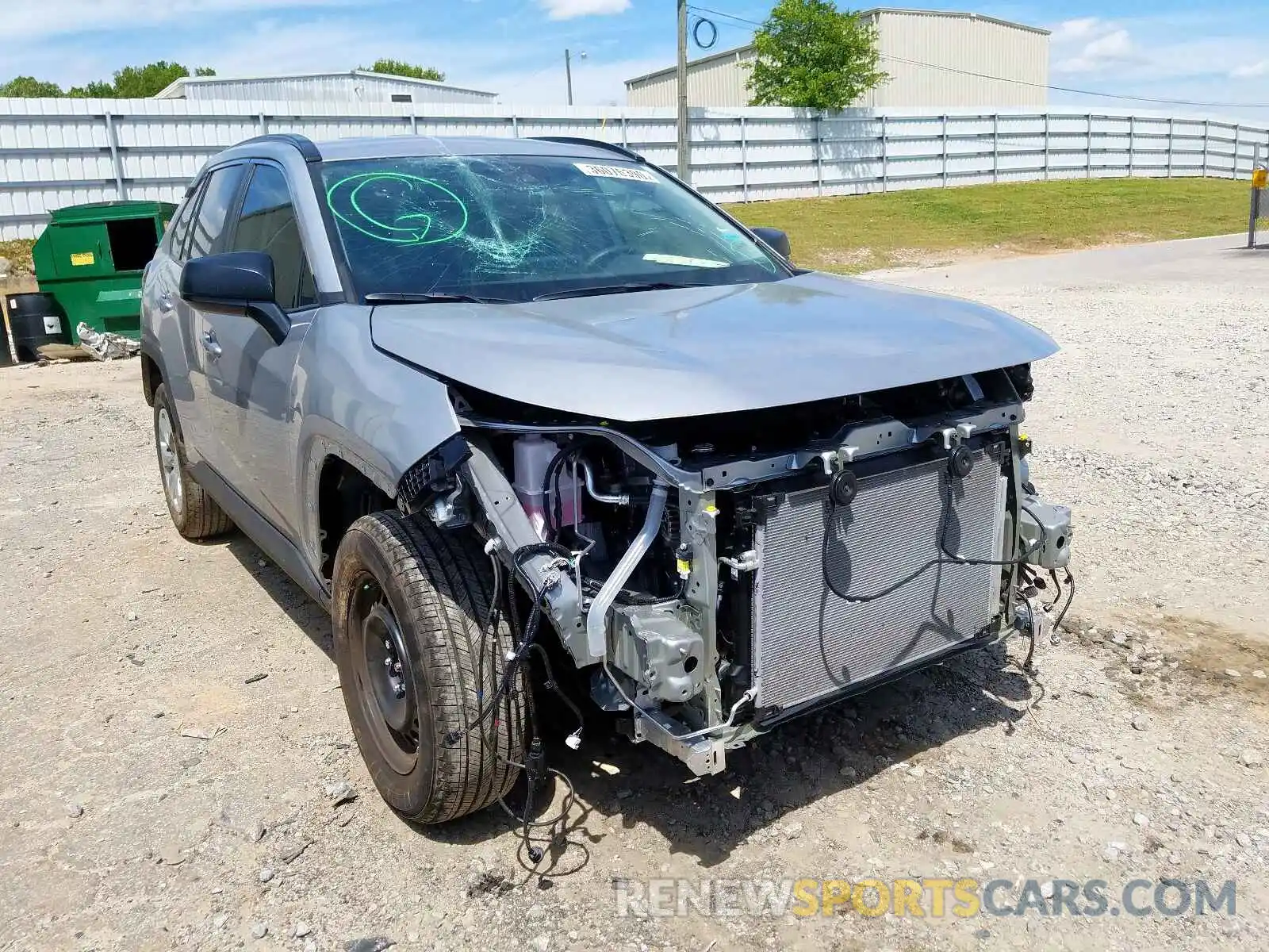 1 Photograph of a damaged car 2T3H1RFV8KW052322 TOYOTA RAV4 2019