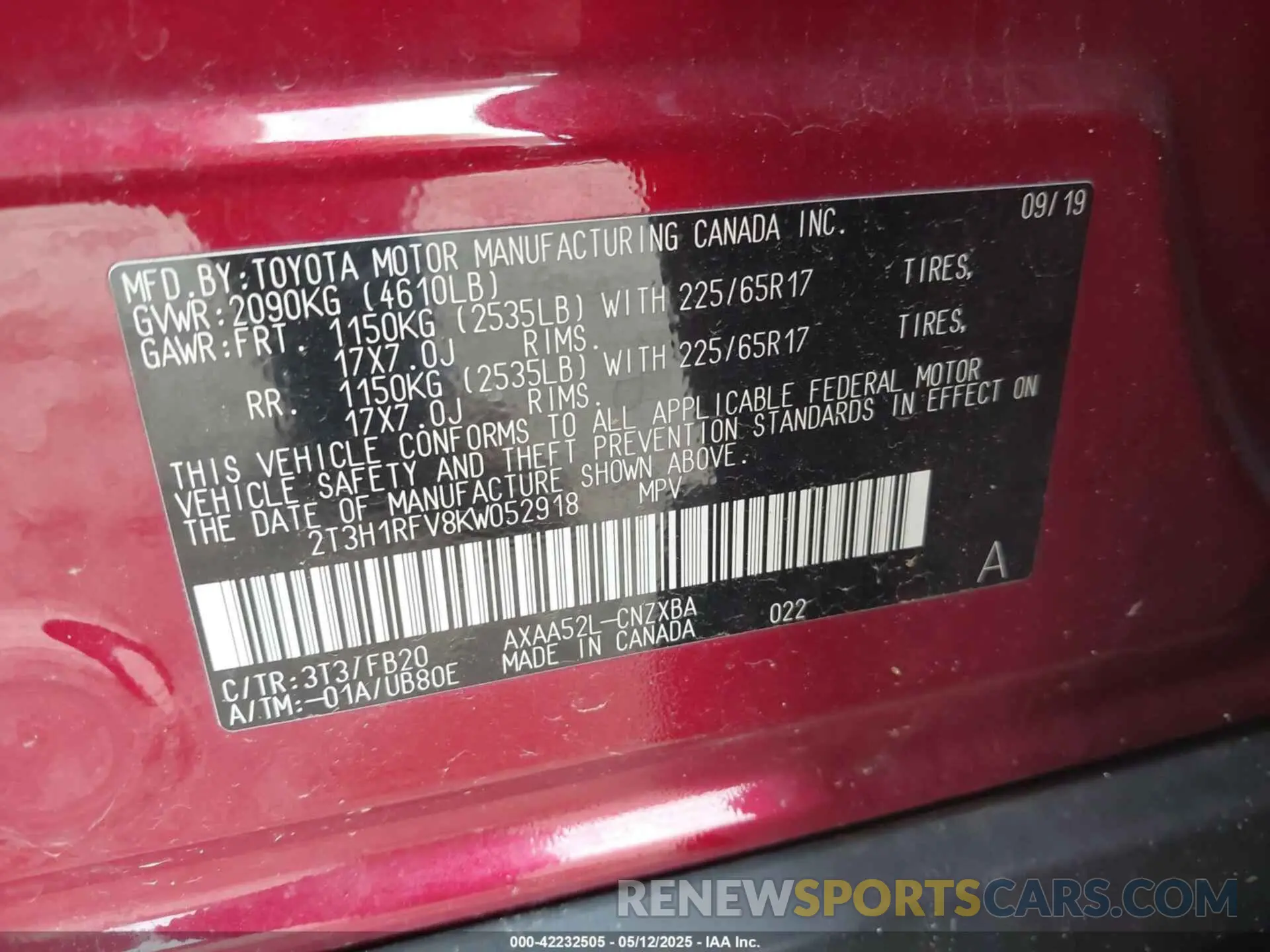 9 Photograph of a damaged car 2T3H1RFV8KW052918 TOYOTA RAV4 2019