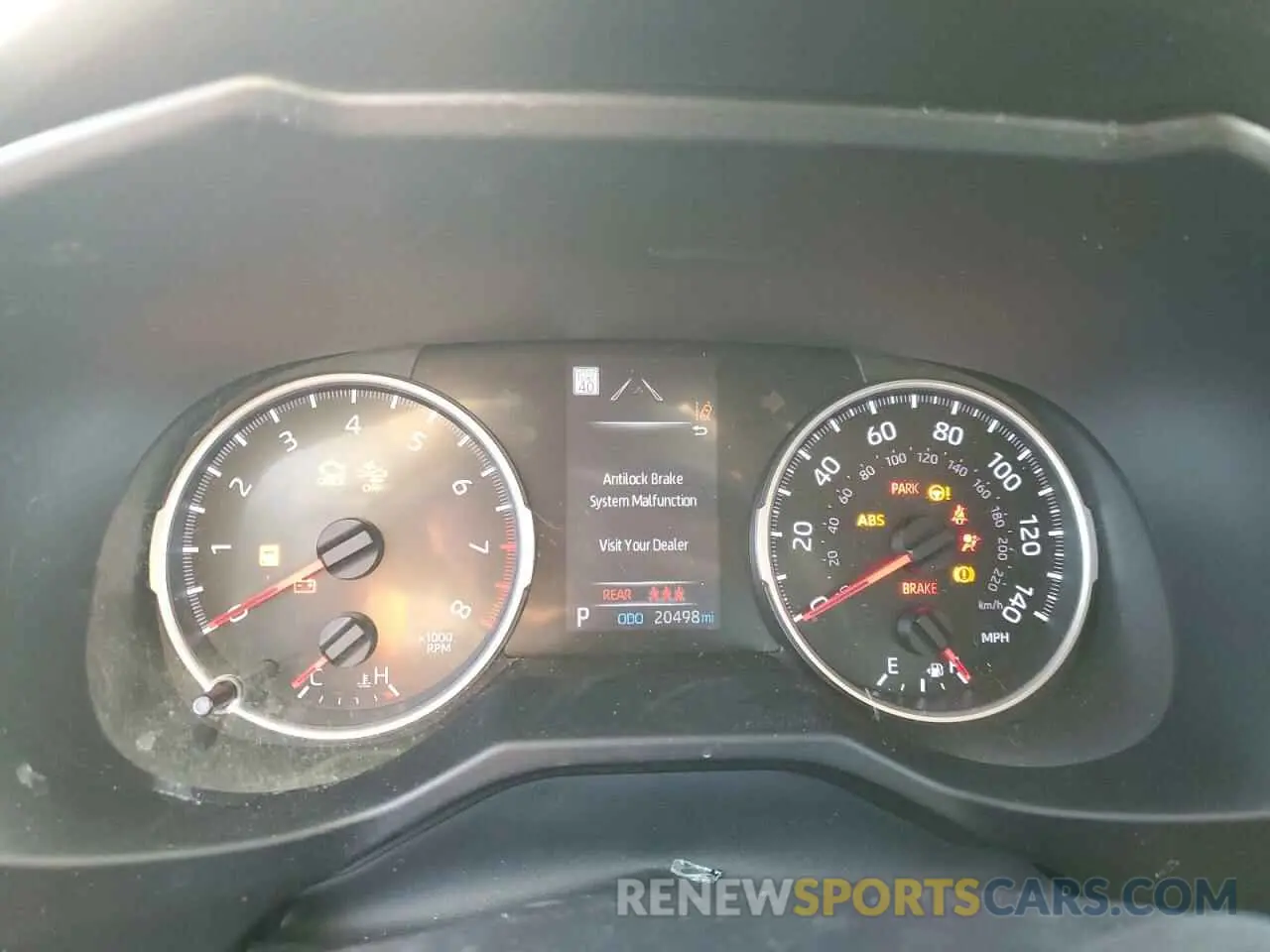 9 Photograph of a damaged car 2T3H1RFV8KW053938 TOYOTA RAV4 2019