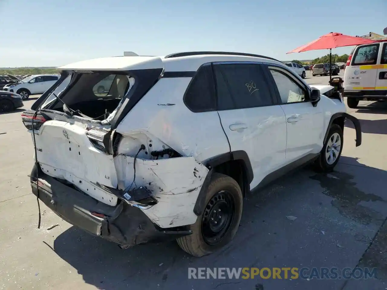 4 Photograph of a damaged car 2T3H1RFV9KC008136 TOYOTA RAV4 2019