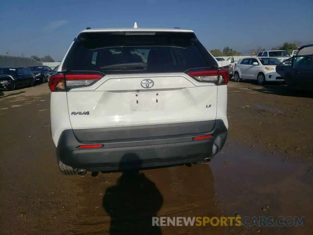 6 Photograph of a damaged car 2T3H1RFV9KC019993 TOYOTA RAV4 2019