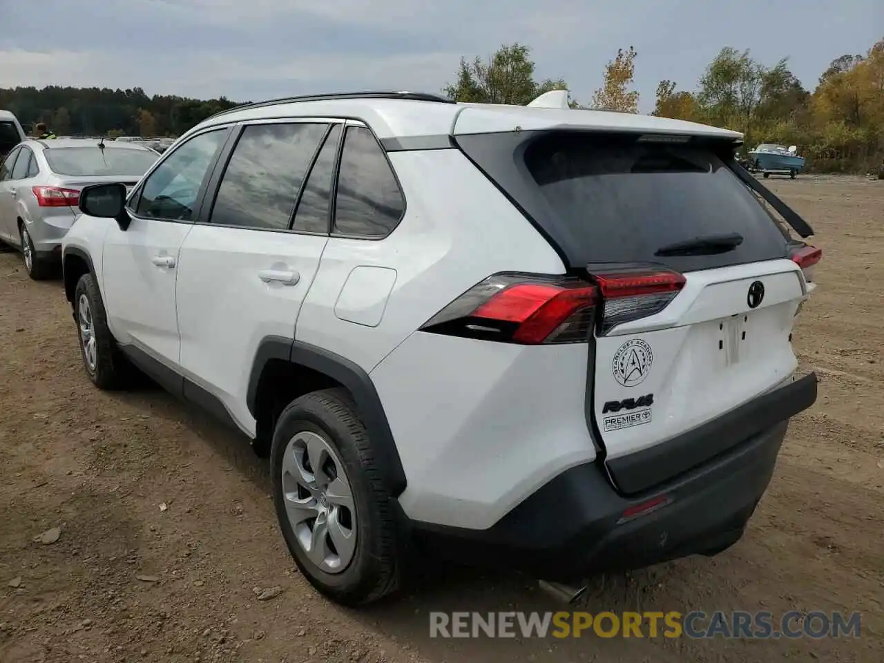 3 Photograph of a damaged car 2T3H1RFV9KC023476 TOYOTA RAV4 2019