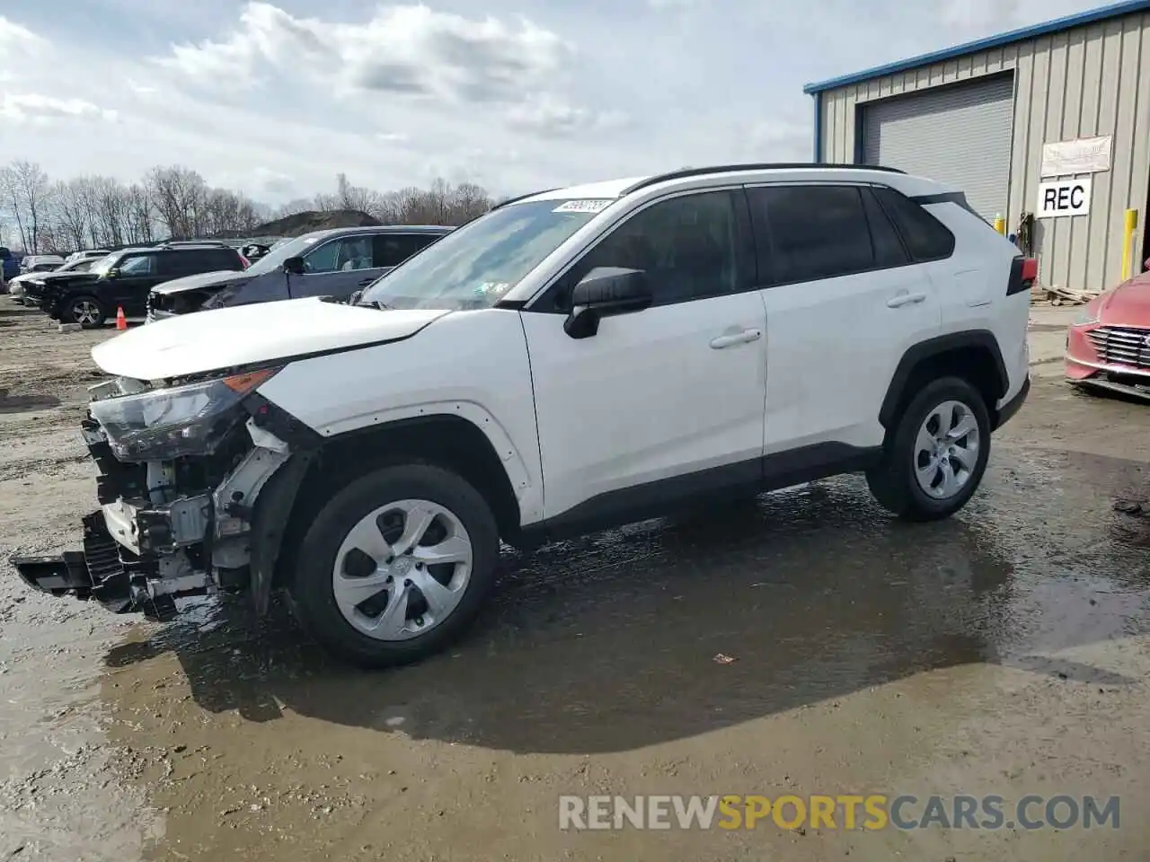 1 Photograph of a damaged car 2T3H1RFV9KC025325 TOYOTA RAV4 2019