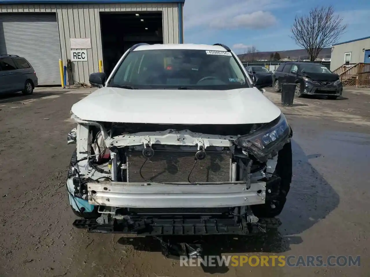 5 Photograph of a damaged car 2T3H1RFV9KC025325 TOYOTA RAV4 2019