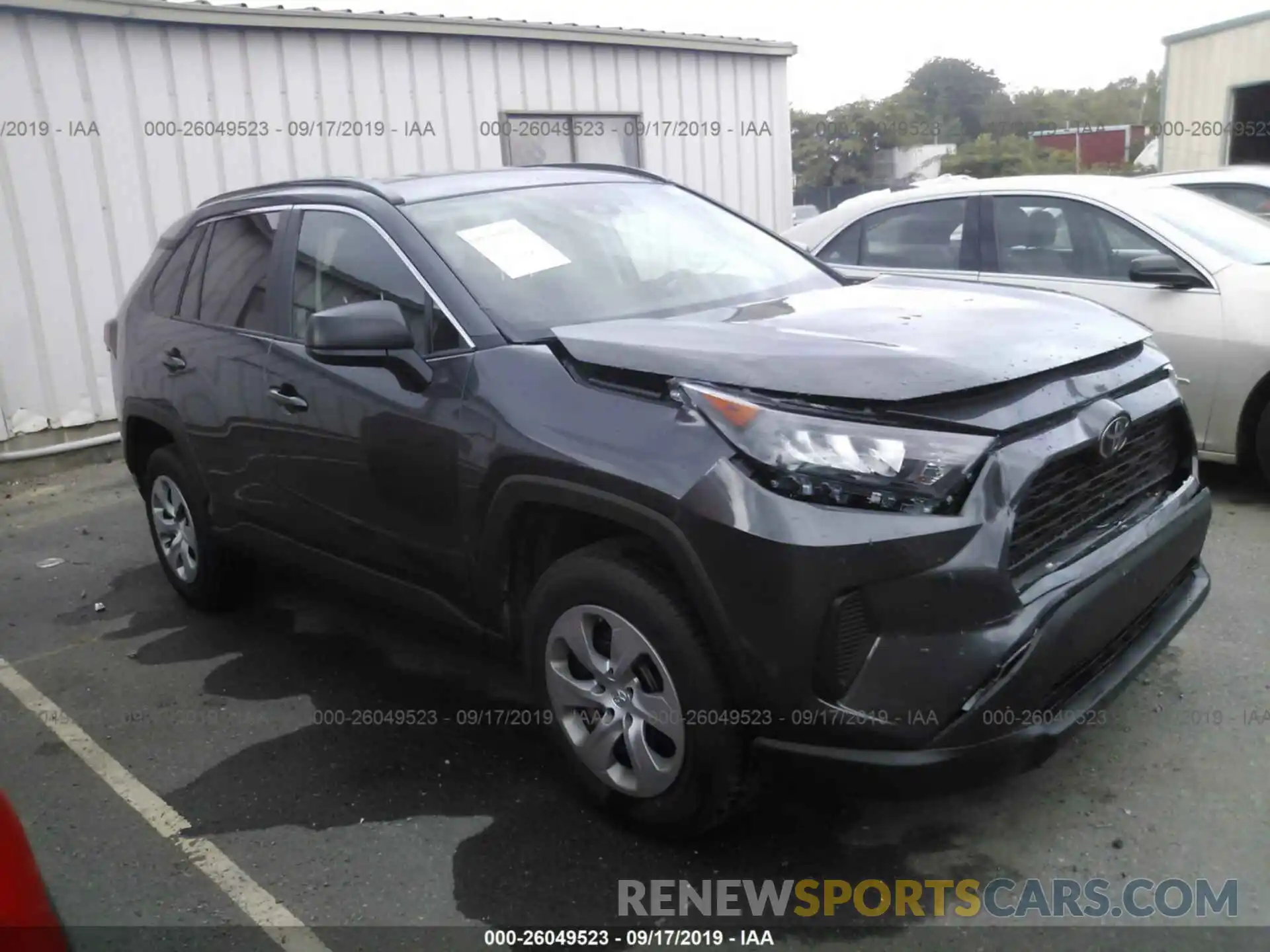 1 Photograph of a damaged car 2T3H1RFV9KW001802 TOYOTA RAV4 2019