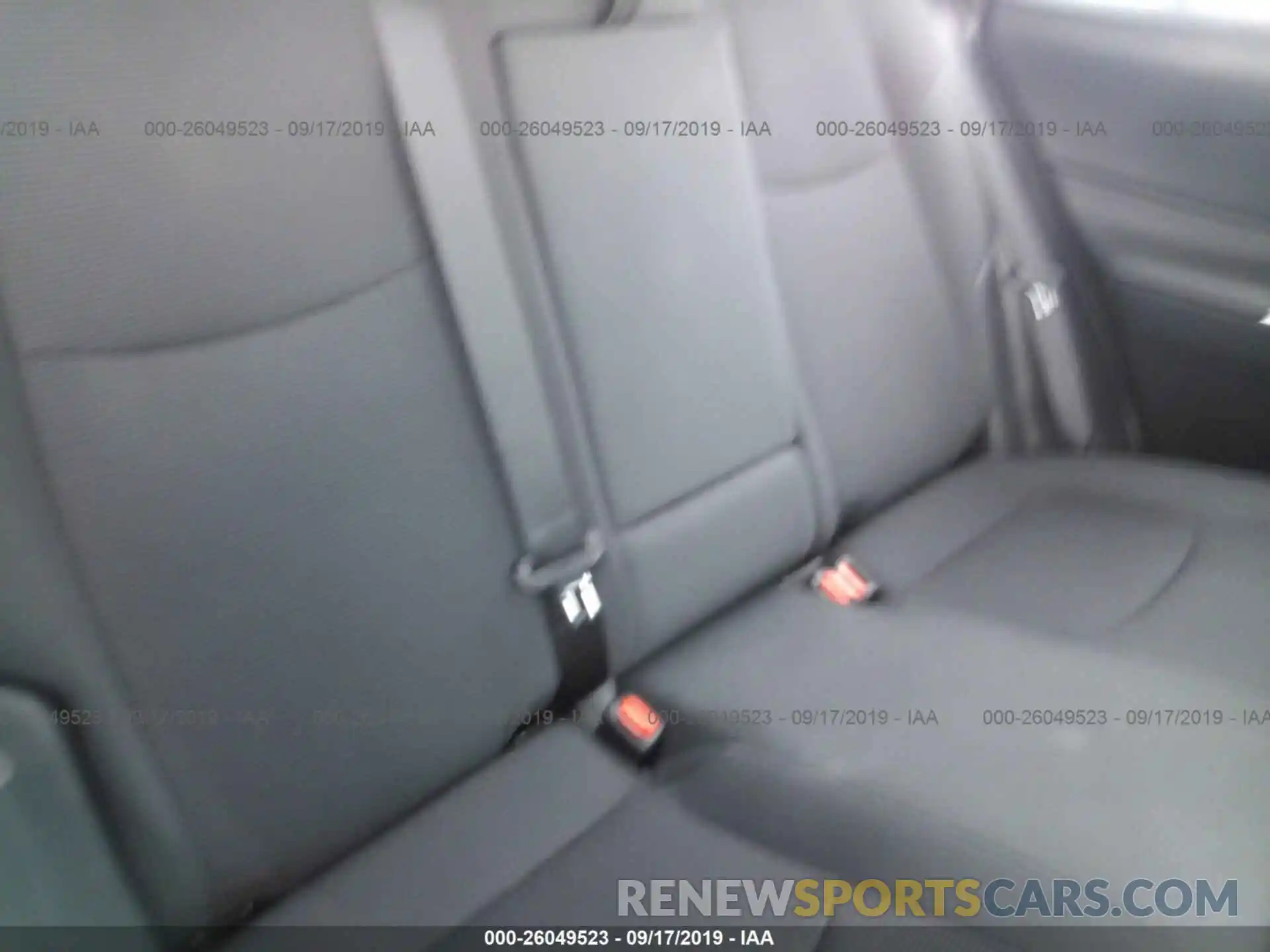 8 Photograph of a damaged car 2T3H1RFV9KW001802 TOYOTA RAV4 2019