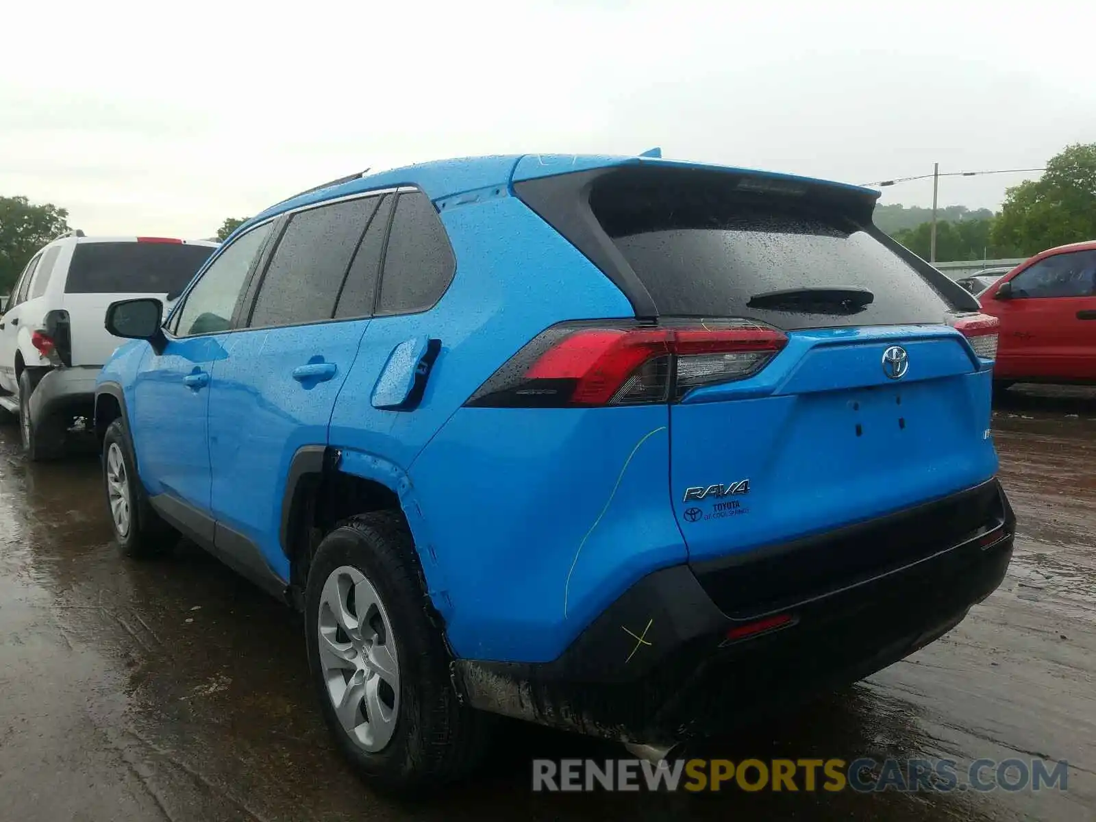 3 Photograph of a damaged car 2T3H1RFV9KW019006 TOYOTA RAV4 2019