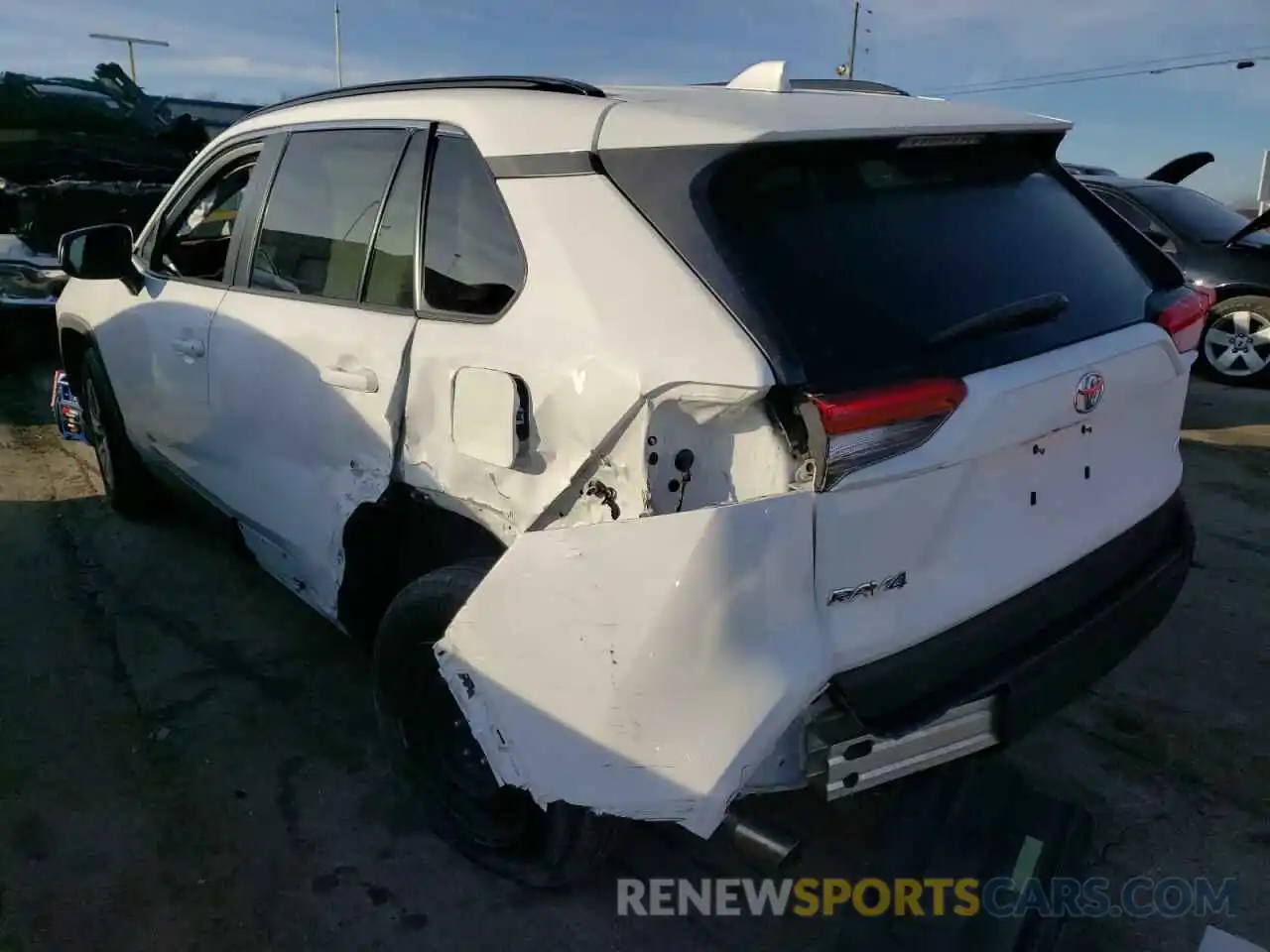 3 Photograph of a damaged car 2T3H1RFV9KW019202 TOYOTA RAV4 2019