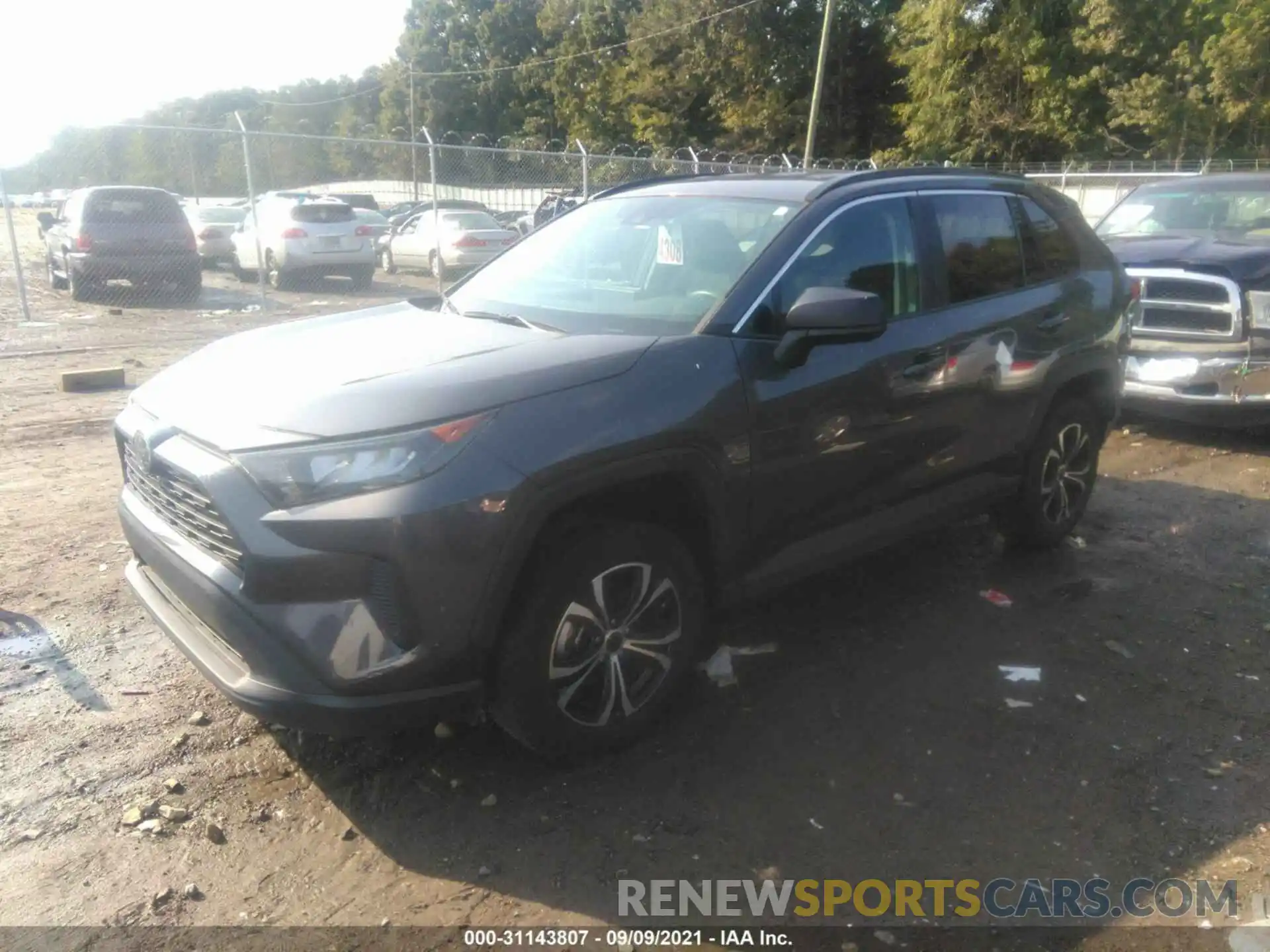 2 Photograph of a damaged car 2T3H1RFV9KW030880 TOYOTA RAV4 2019