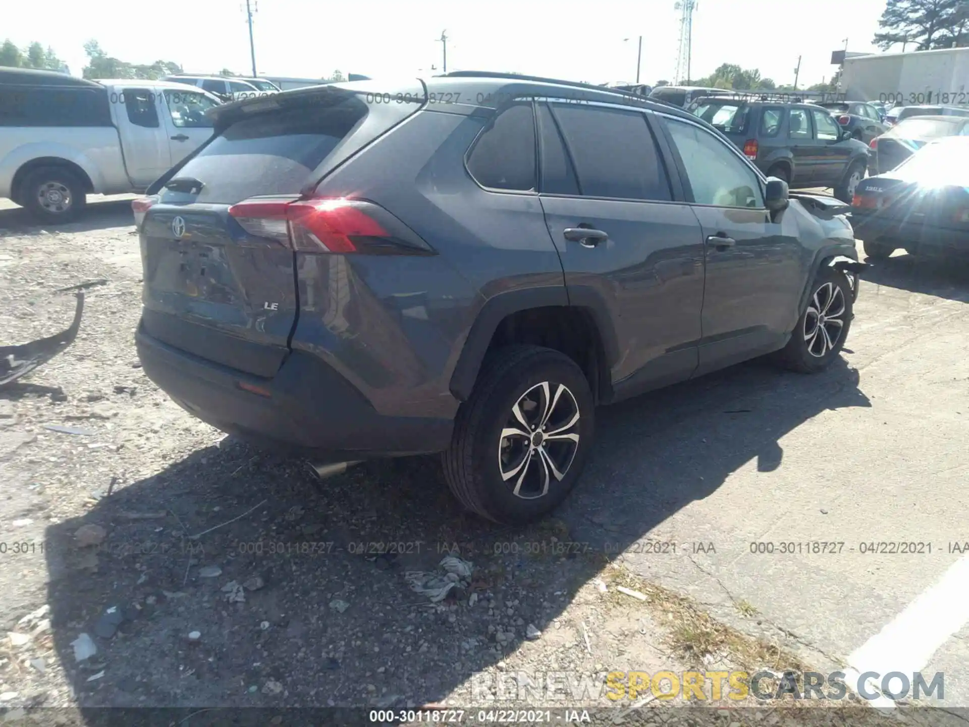 4 Photograph of a damaged car 2T3H1RFV9KW031771 TOYOTA RAV4 2019