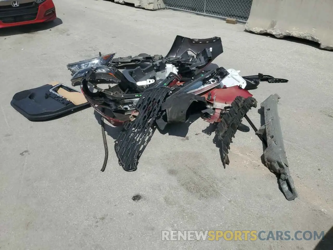 13 Photograph of a damaged car 2T3H1RFV9KW036503 TOYOTA RAV4 2019