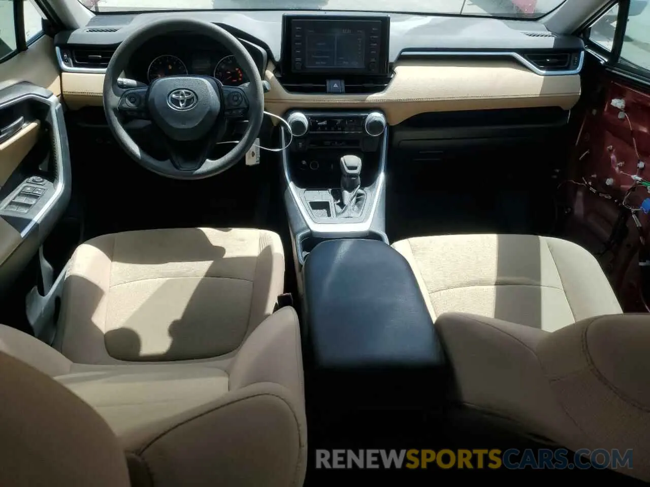 8 Photograph of a damaged car 2T3H1RFV9KW036503 TOYOTA RAV4 2019