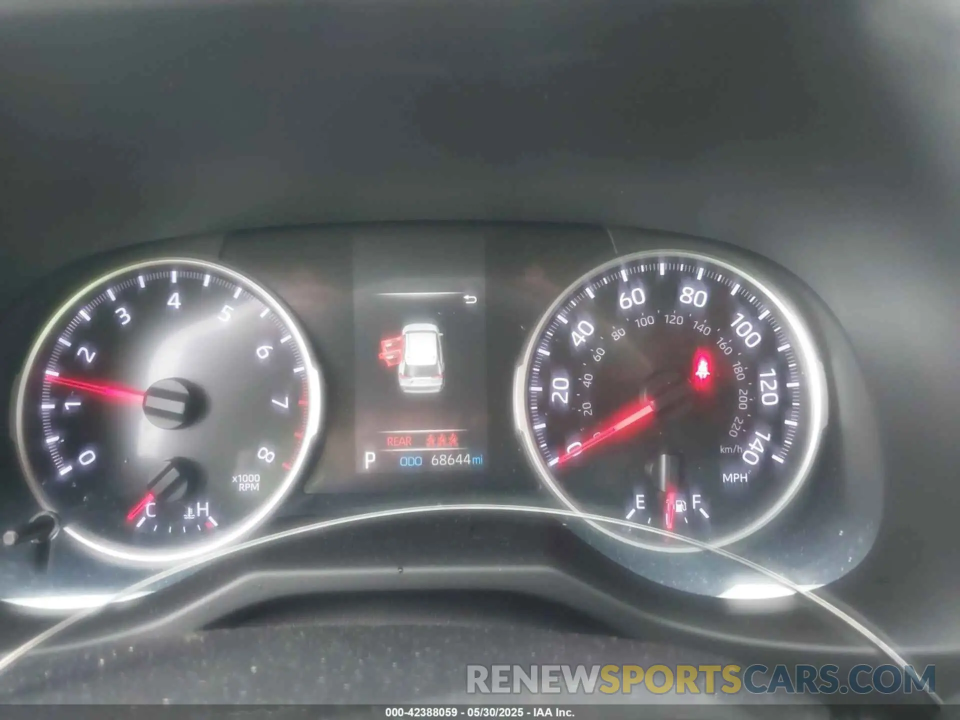 7 Photograph of a damaged car 2T3H1RFV9KW043189 TOYOTA RAV4 2019
