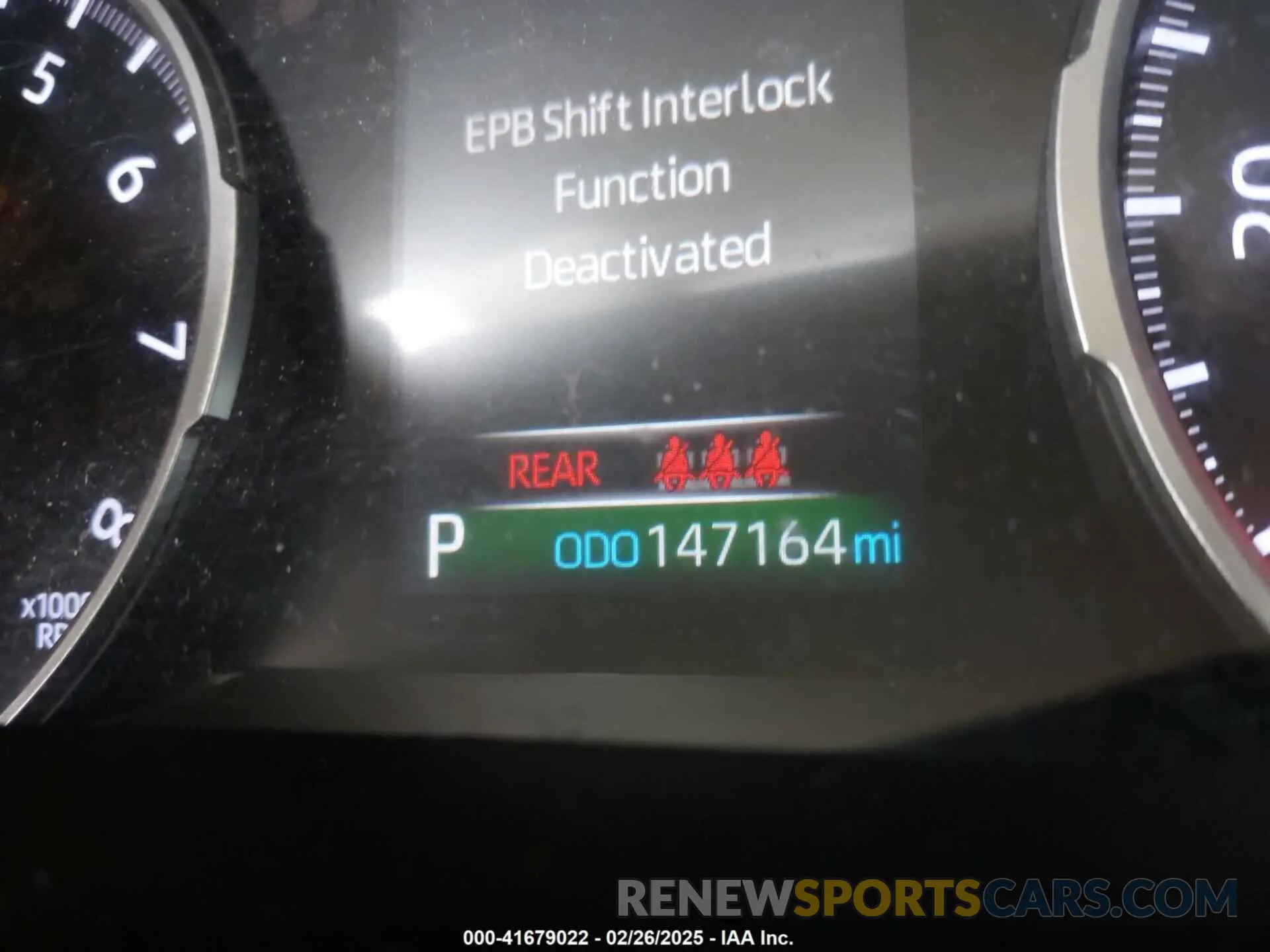 15 Photograph of a damaged car 2T3H1RFV9KW045248 TOYOTA RAV4 2019