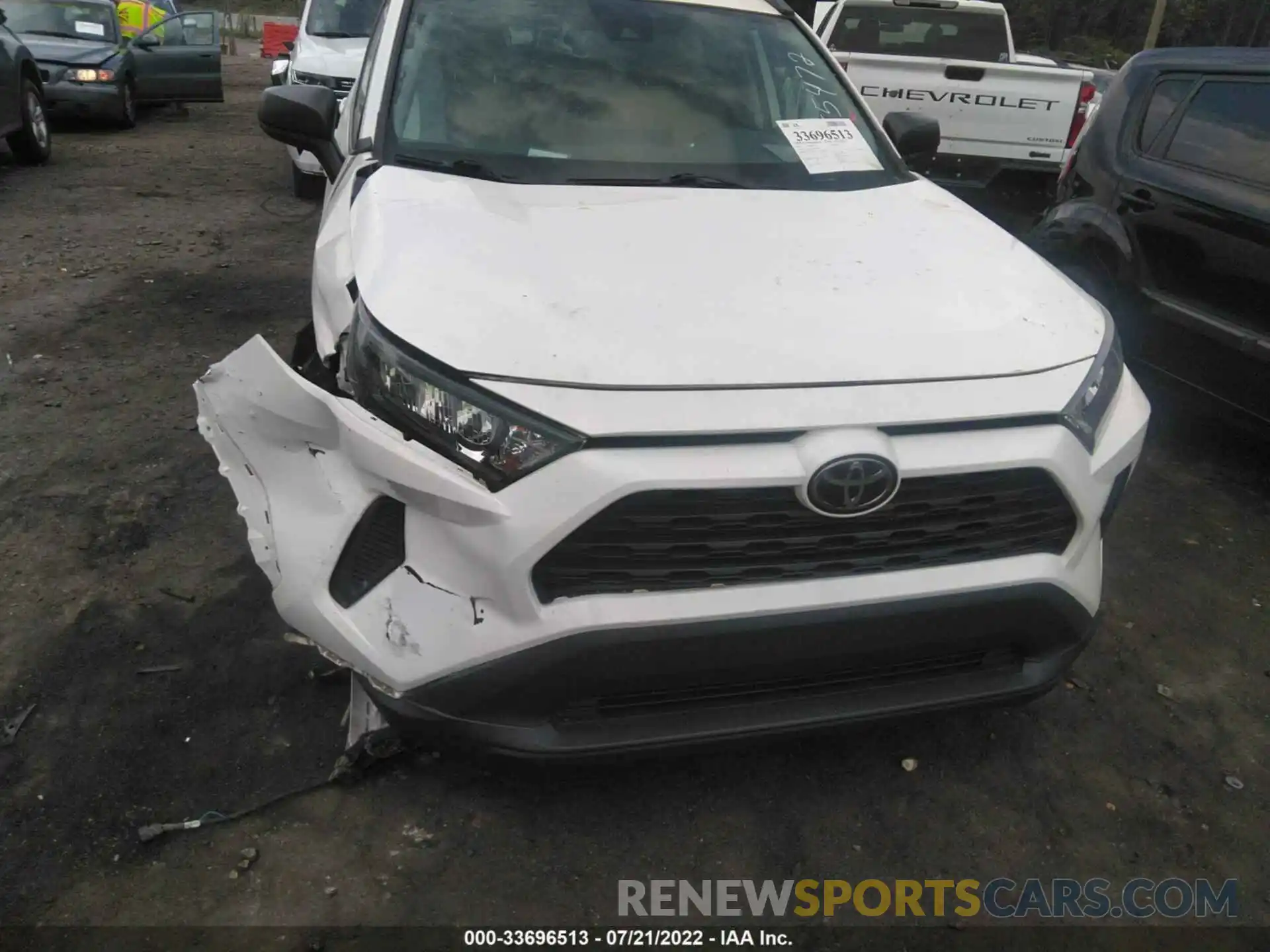 6 Photograph of a damaged car 2T3H1RFV9KW055472 TOYOTA RAV4 2019