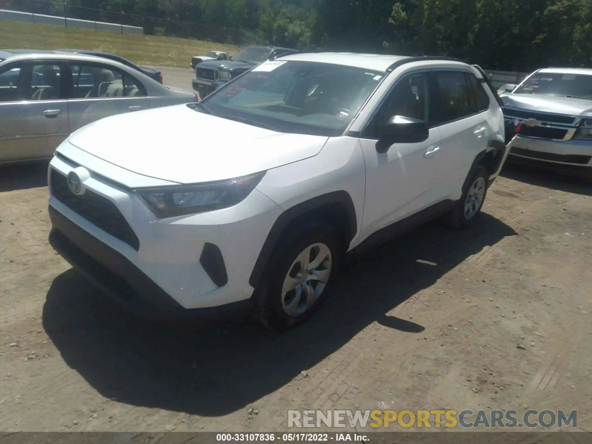 2 Photograph of a damaged car 2T3H1RFV9KW056055 TOYOTA RAV4 2019