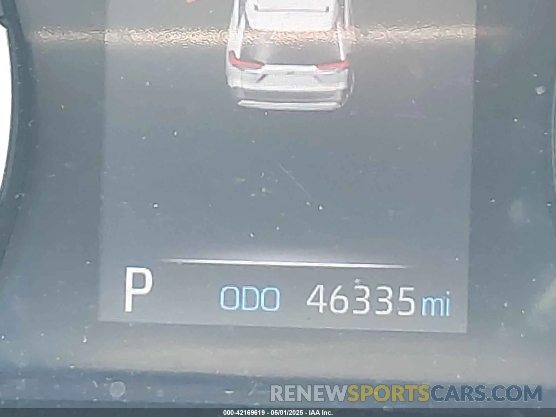 15 Photograph of a damaged car 2T3H1RFVXKW006958 TOYOTA RAV4 2019