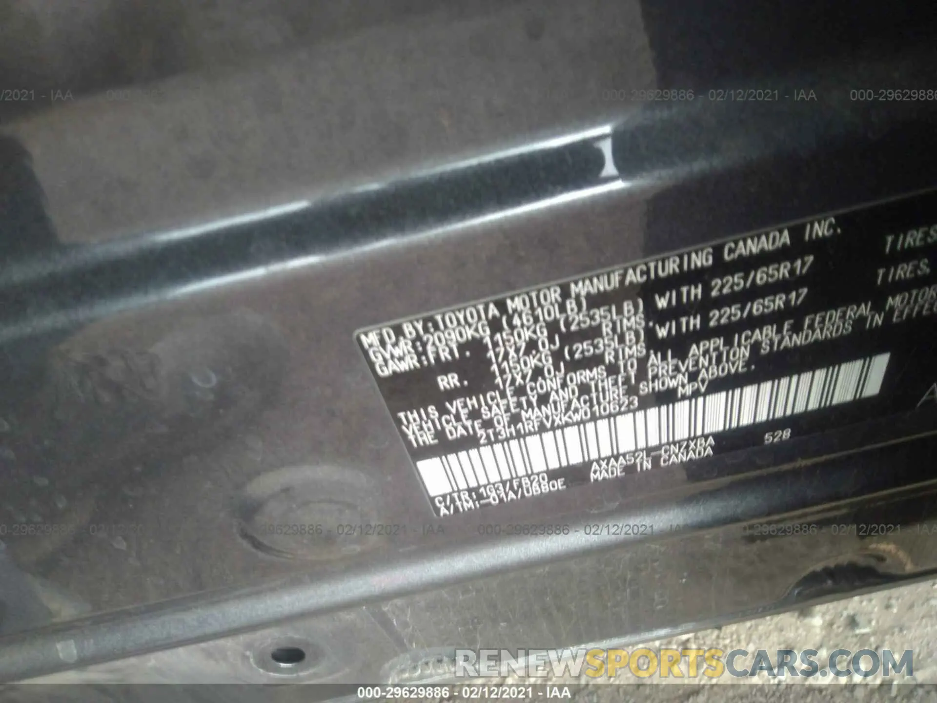9 Photograph of a damaged car 2T3H1RFVXKW010623 TOYOTA RAV4 2019