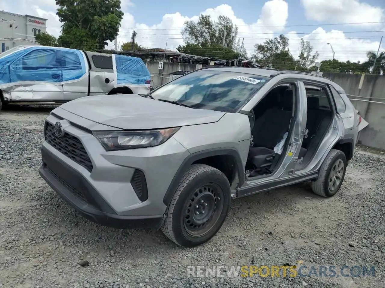1 Photograph of a damaged car 2T3H1RFVXKW041886 TOYOTA RAV4 2019