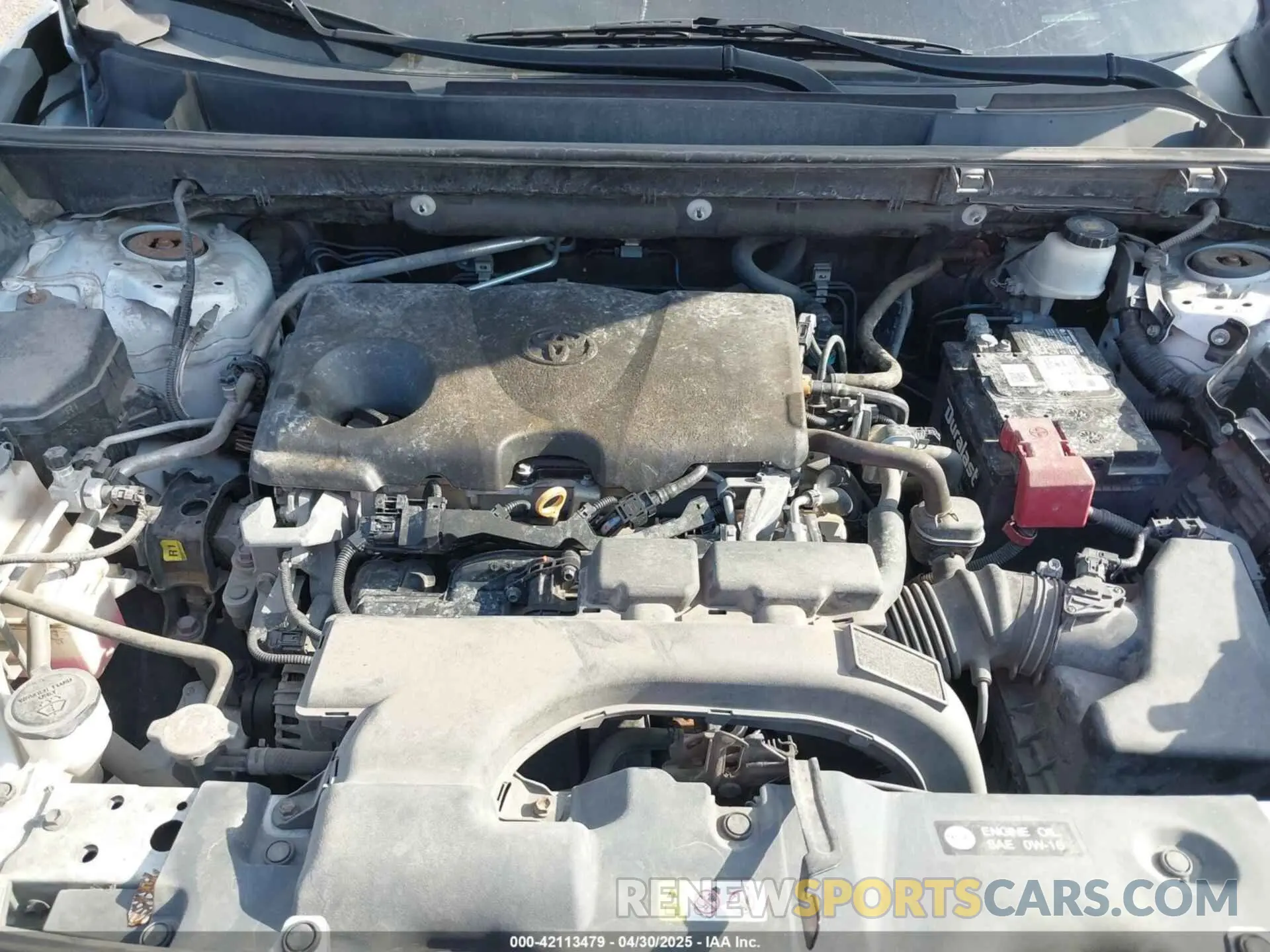 10 Photograph of a damaged car 2T3H1RFVXKW055268 TOYOTA RAV4 2019