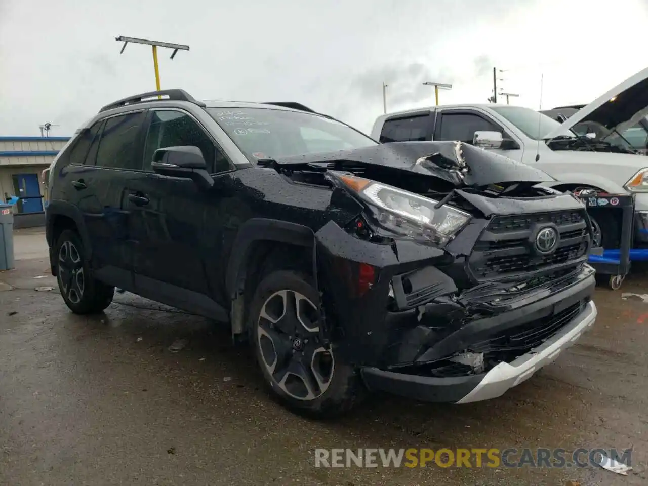 4 Photograph of a damaged car 2T3J1RFV0KC012402 TOYOTA RAV4 2019