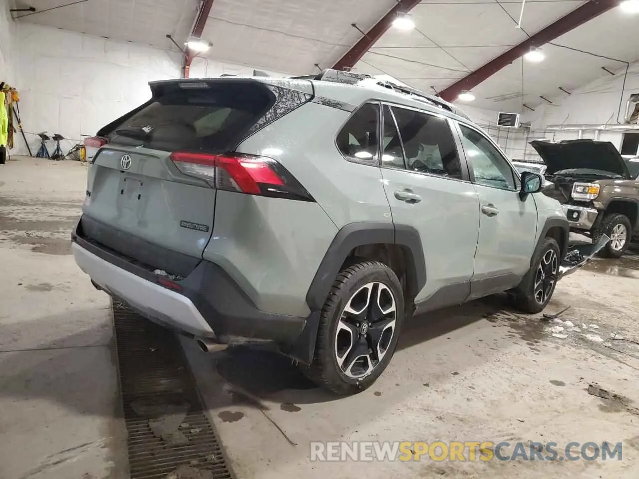 3 Photograph of a damaged car 2T3J1RFV0KW003987 TOYOTA RAV4 2019