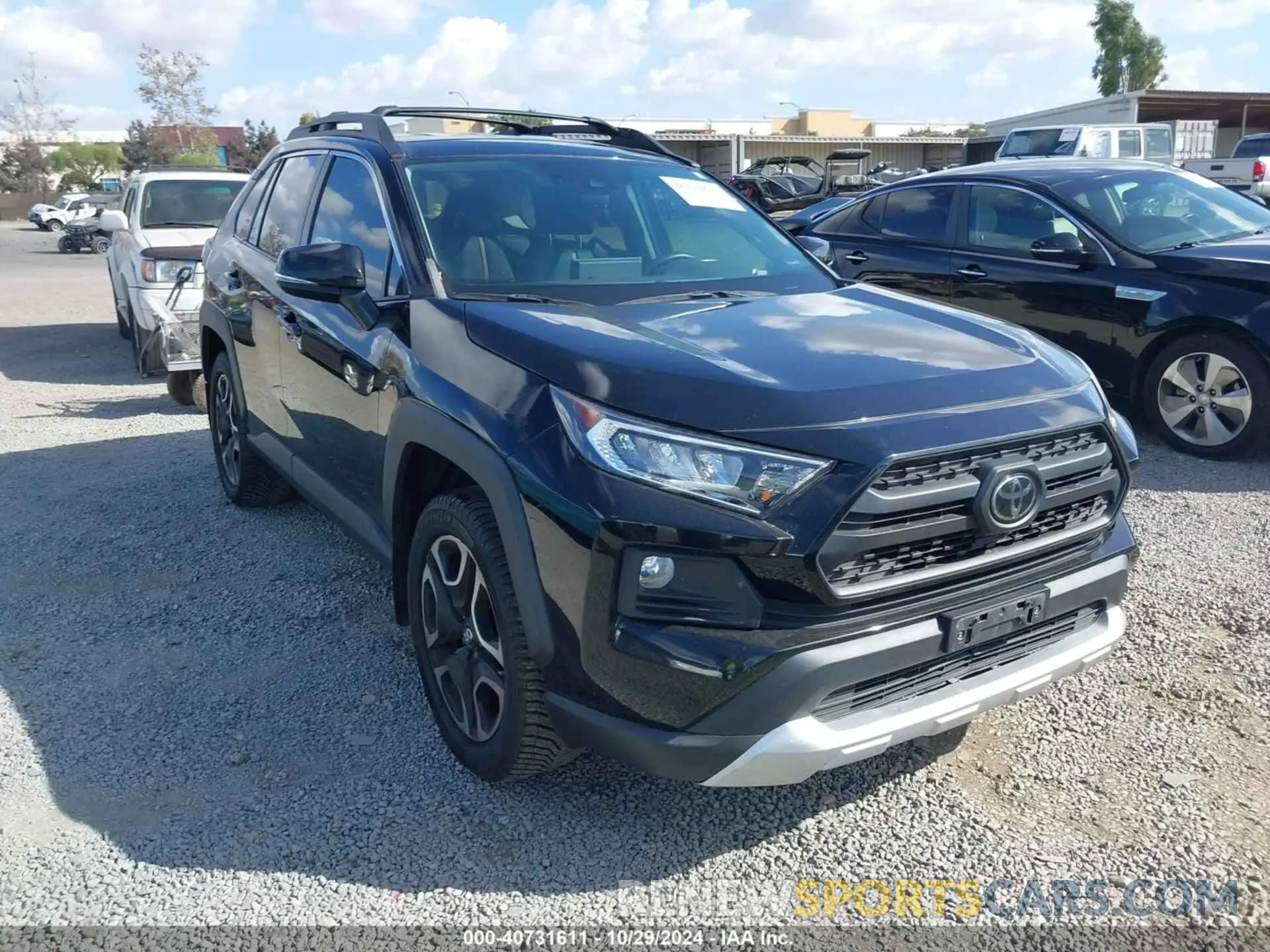 1 Photograph of a damaged car 2T3J1RFV0KW008655 TOYOTA RAV4 2019