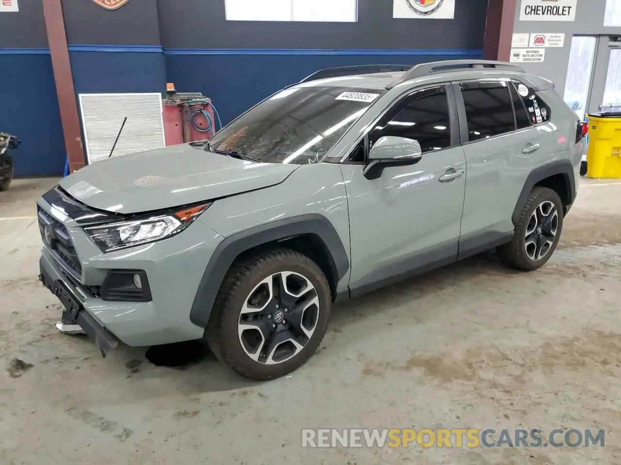 1 Photograph of a damaged car 2T3J1RFV0KW019414 TOYOTA RAV4 2019