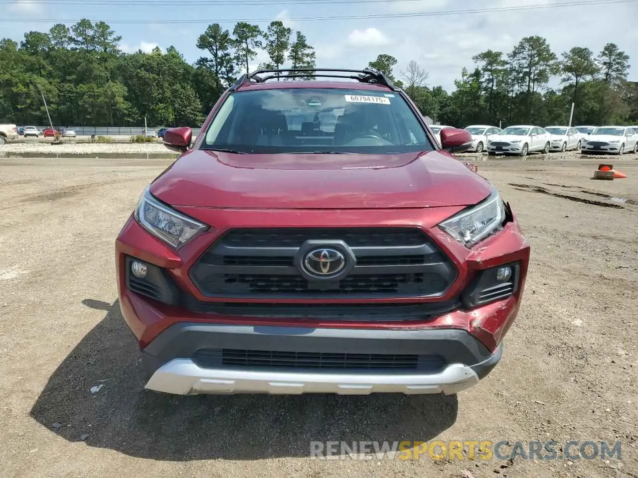 5 Photograph of a damaged car 2T3J1RFV1KW006025 TOYOTA RAV4 2019