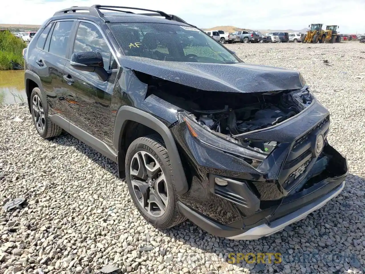 1 Photograph of a damaged car 2T3J1RFV1KW006297 TOYOTA RAV4 2019