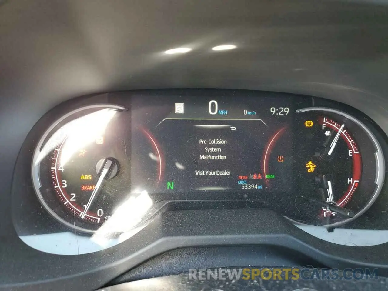 9 Photograph of a damaged car 2T3J1RFV1KW012682 TOYOTA RAV4 2019