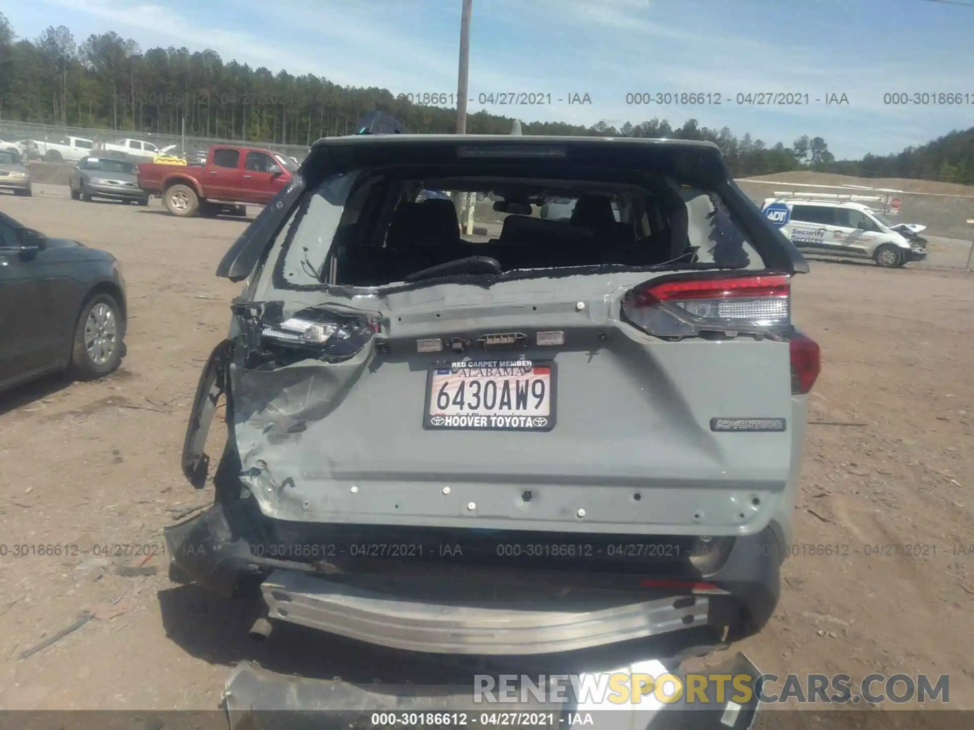 6 Photograph of a damaged car 2T3J1RFV1KW016179 TOYOTA RAV4 2019