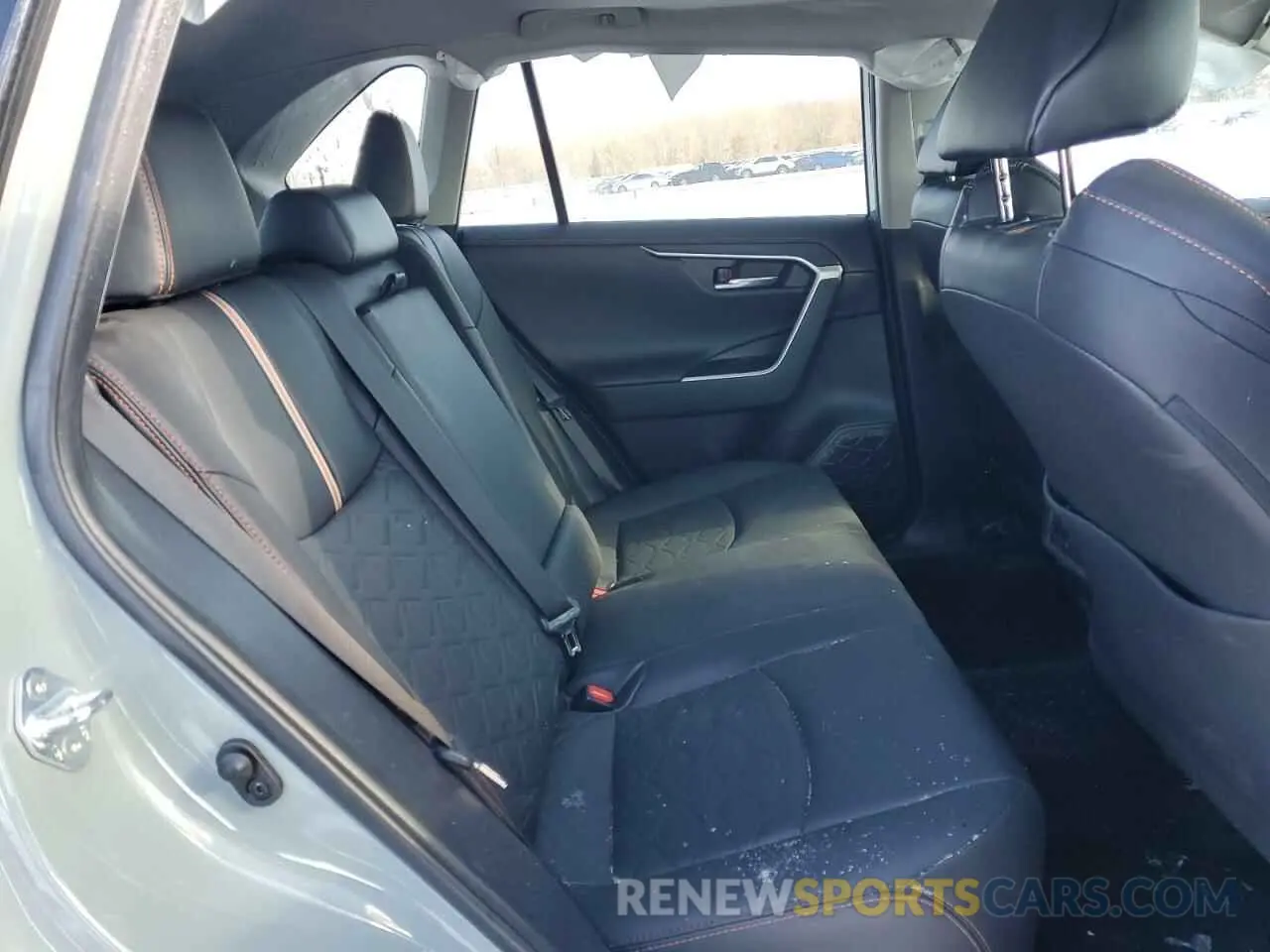 11 Photograph of a damaged car 2T3J1RFV2KC040010 TOYOTA RAV4 2019