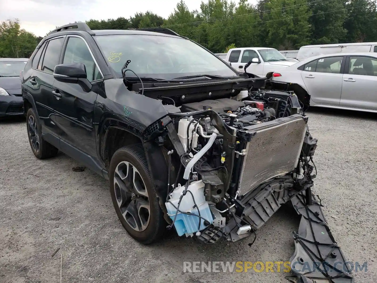 1 Photograph of a damaged car 2T3J1RFV2KW008754 TOYOTA RAV4 2019