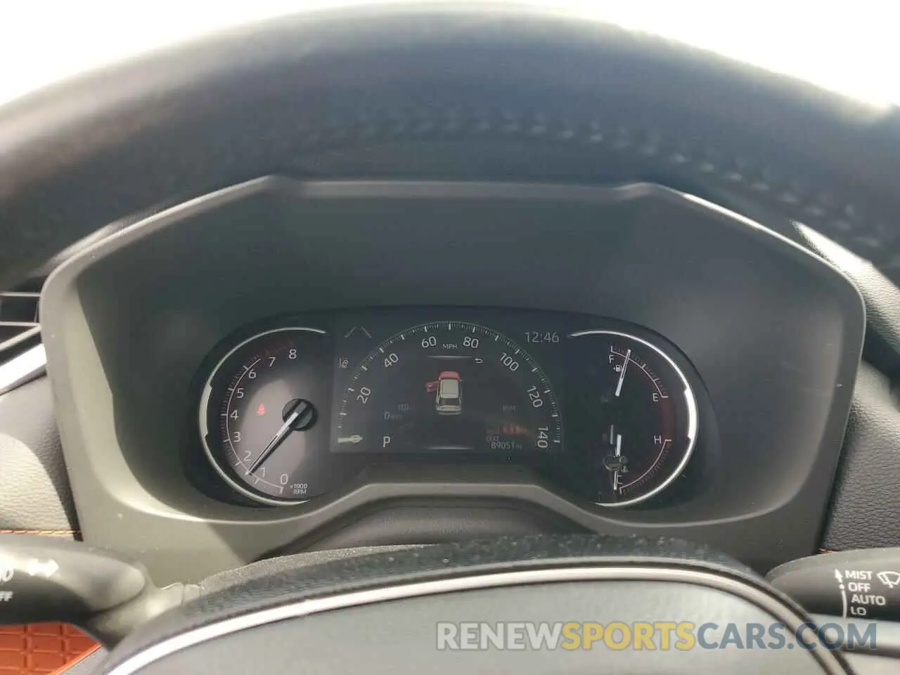 9 Photograph of a damaged car 2T3J1RFV2KW010228 TOYOTA RAV4 2019