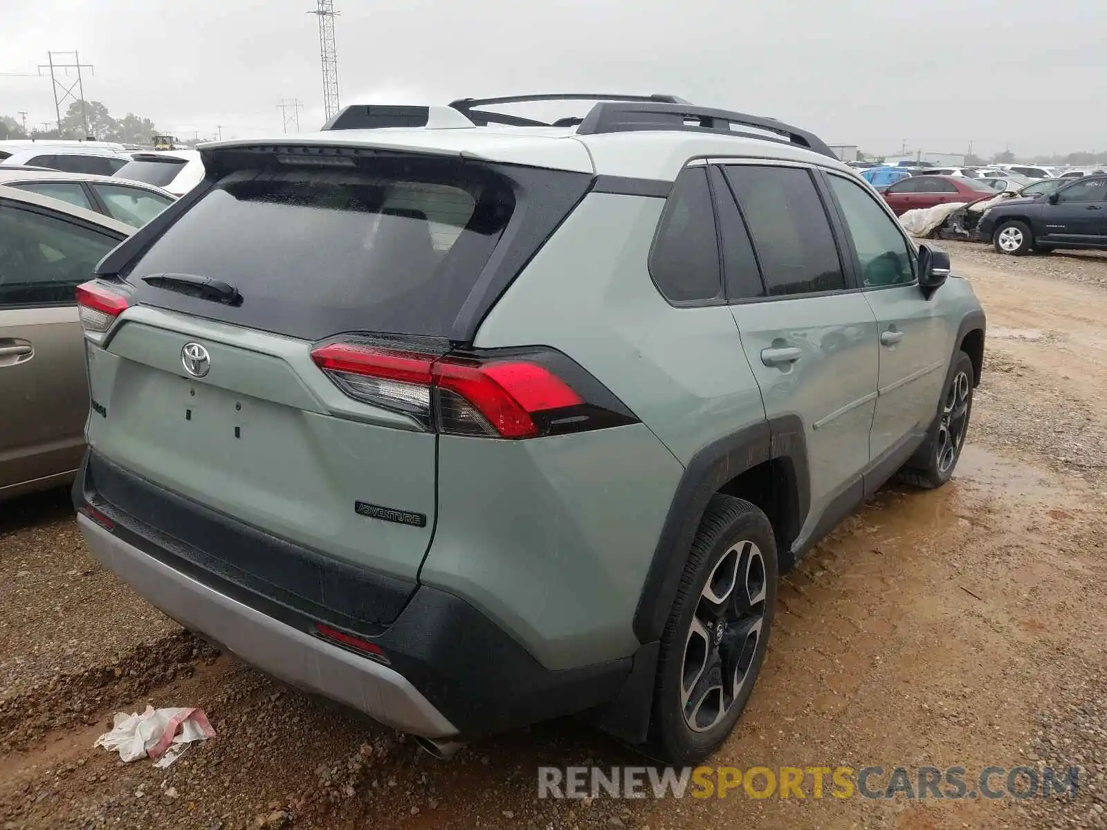 4 Photograph of a damaged car 2T3J1RFV2KW015722 TOYOTA RAV4 2019