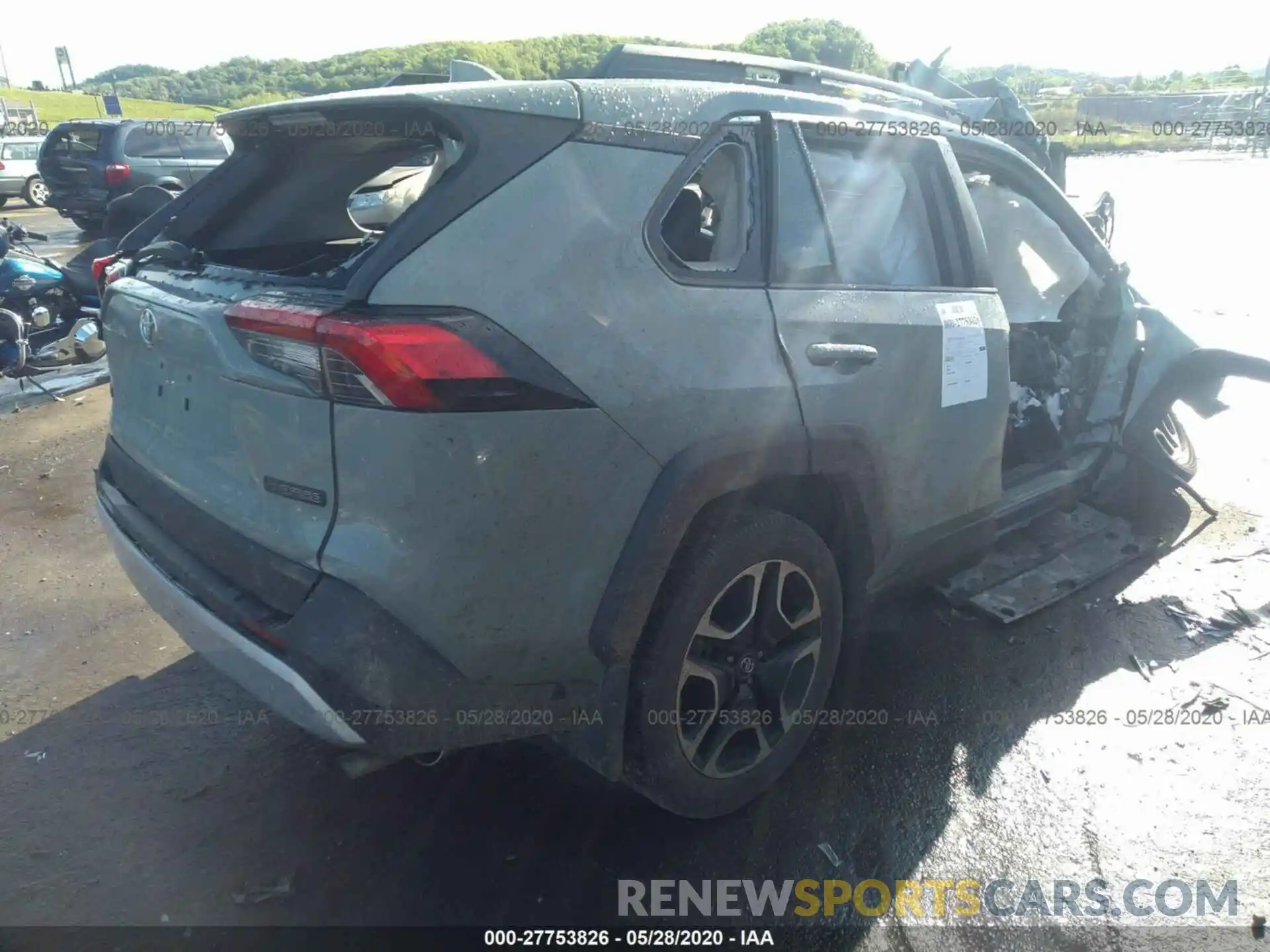 4 Photograph of a damaged car 2T3J1RFV2KW018023 TOYOTA RAV4 2019